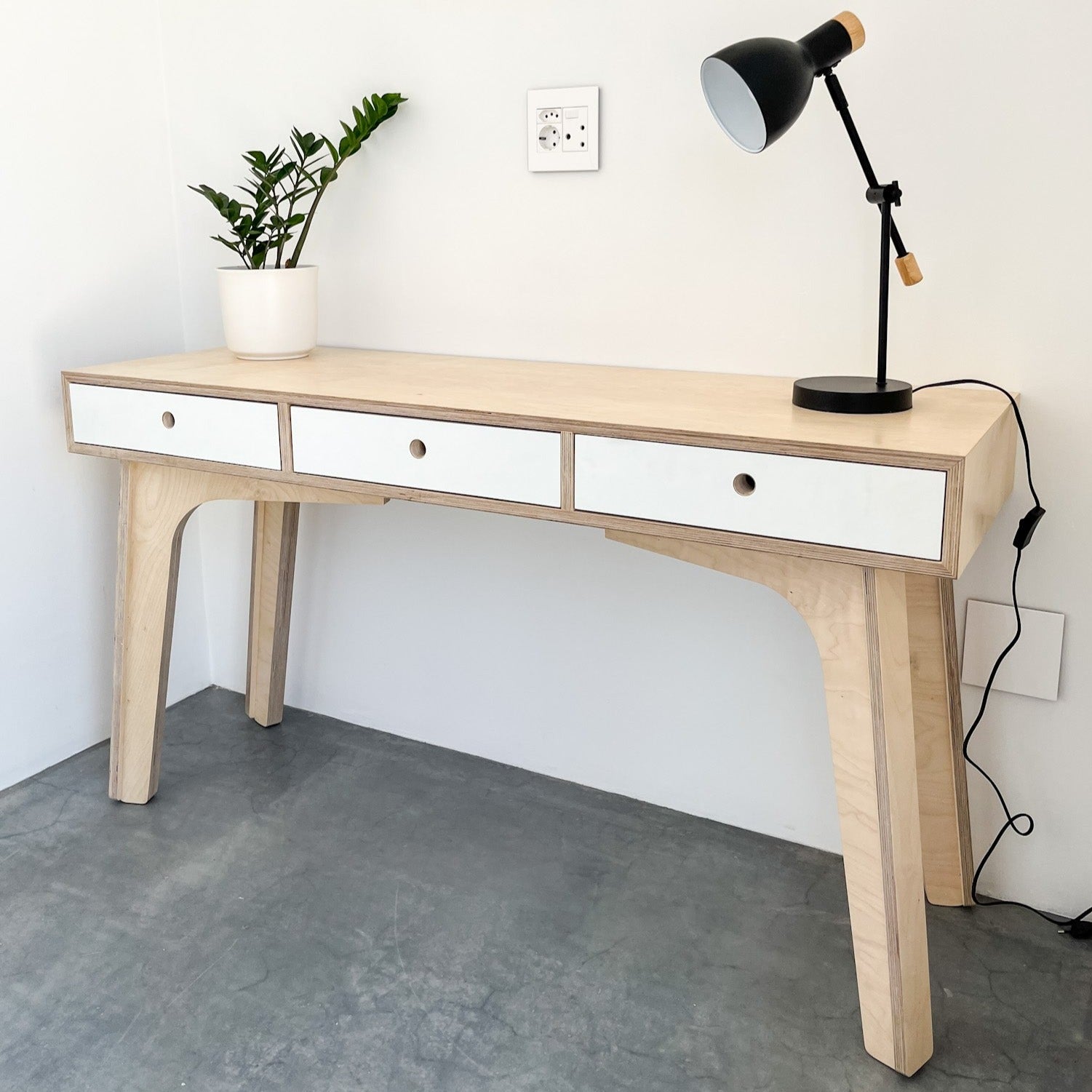 Dornoch Desk - Elula Furniture
