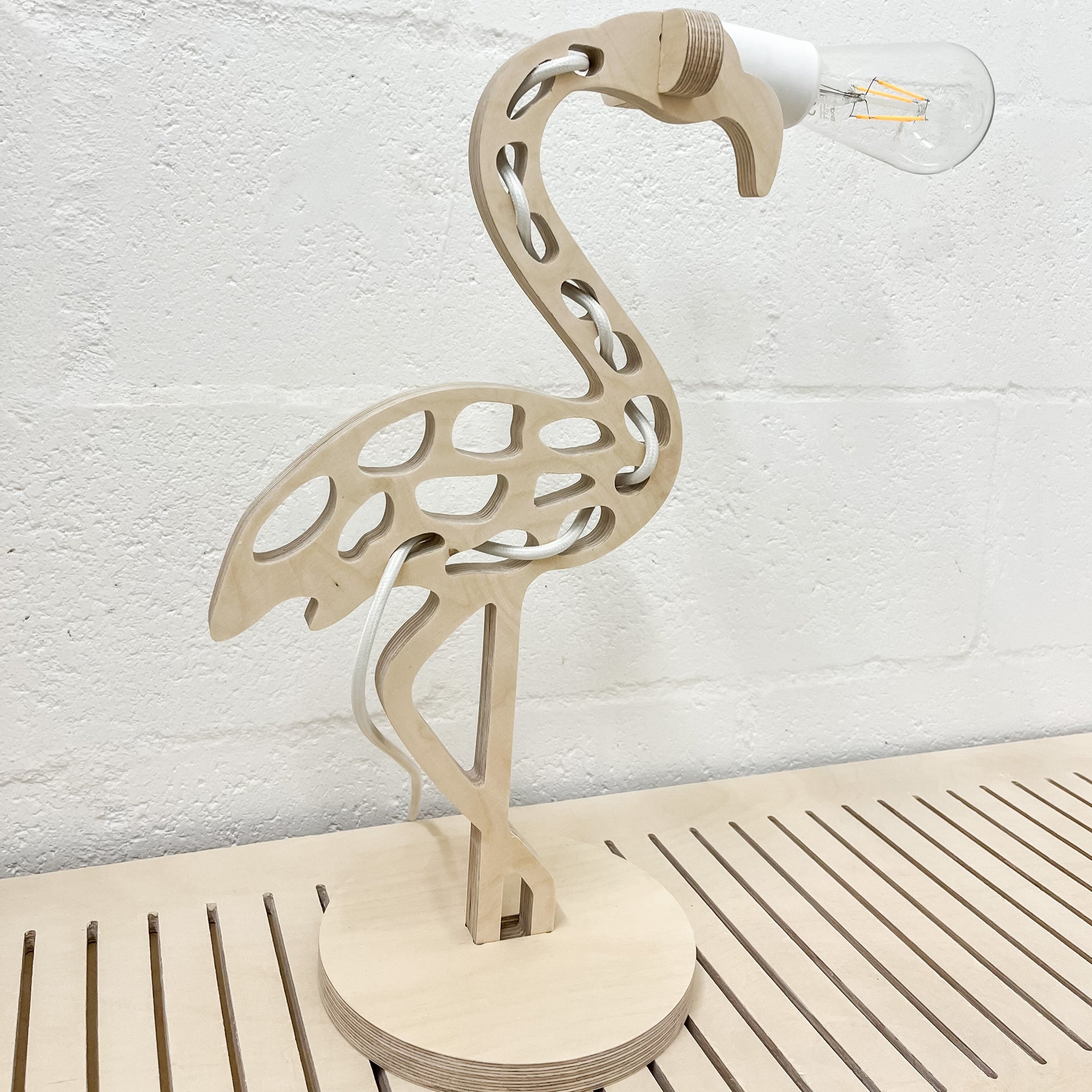 Flamingo Lamp - Elula Furniture
