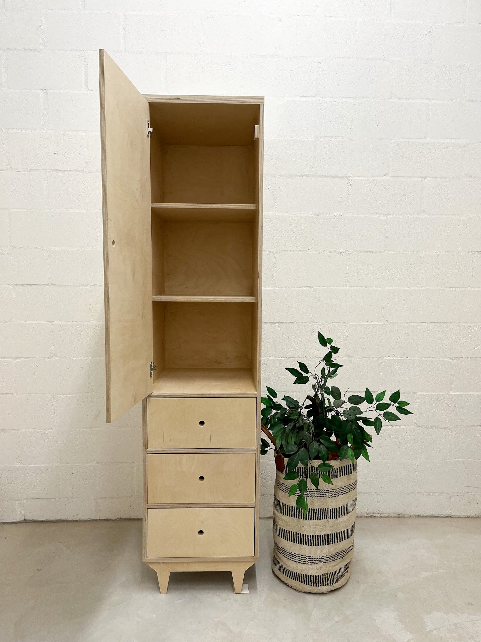Harrison Wardrobe - Elula Furniture