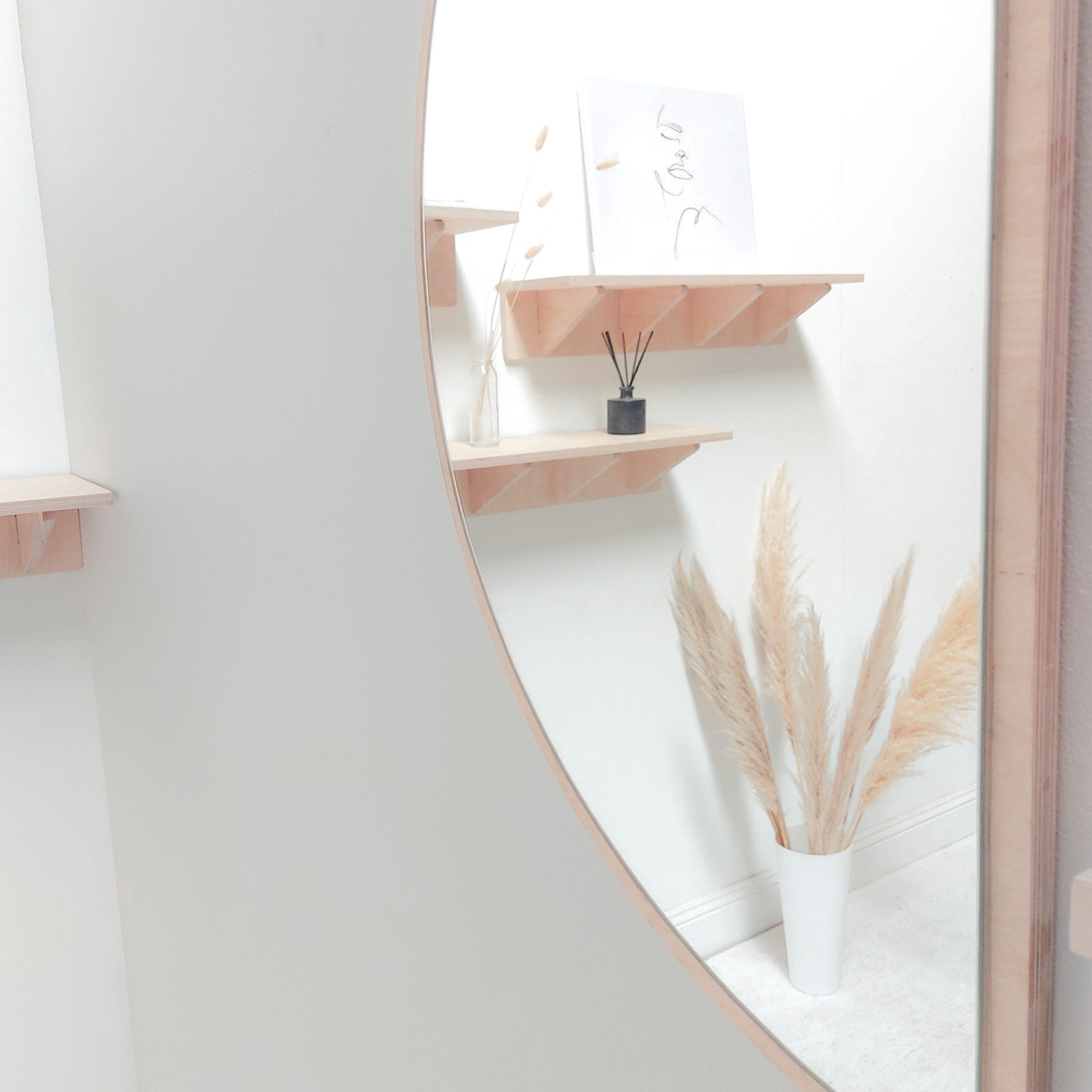Hook Shelf - Elula Furniture