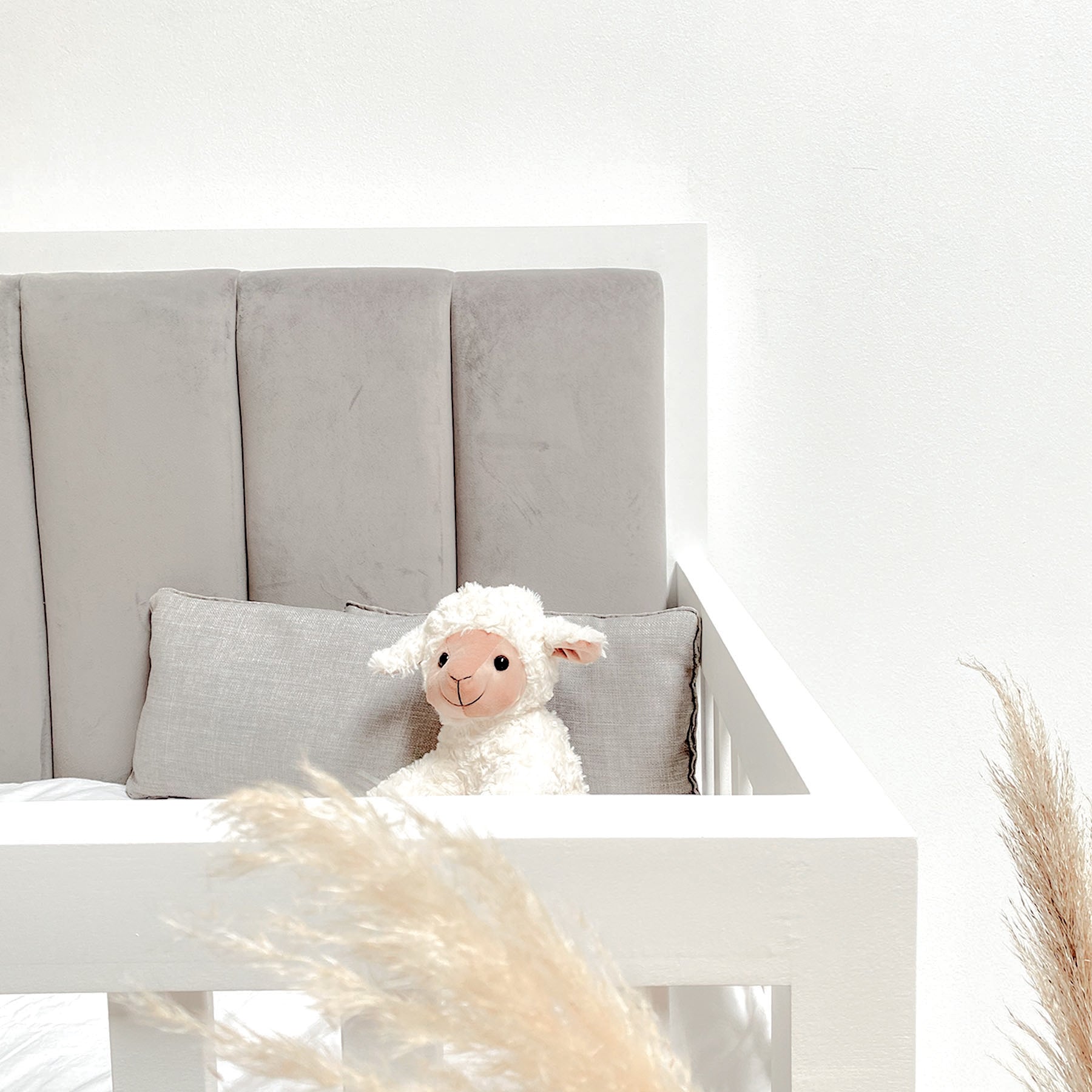 Hanaa Cot - Plush Cotton Fabric - Elula Furniture