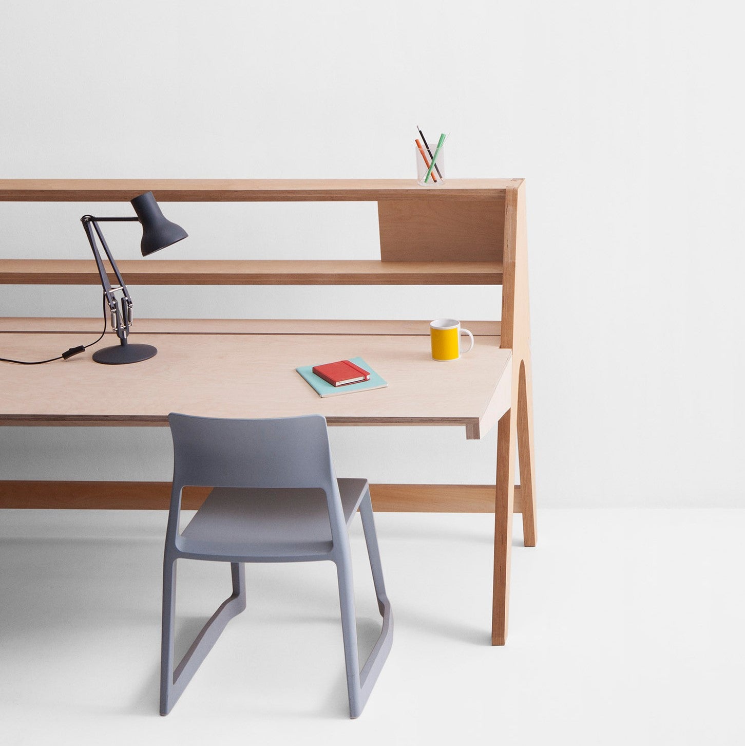 Lift Standing Desk - Elula Furniture