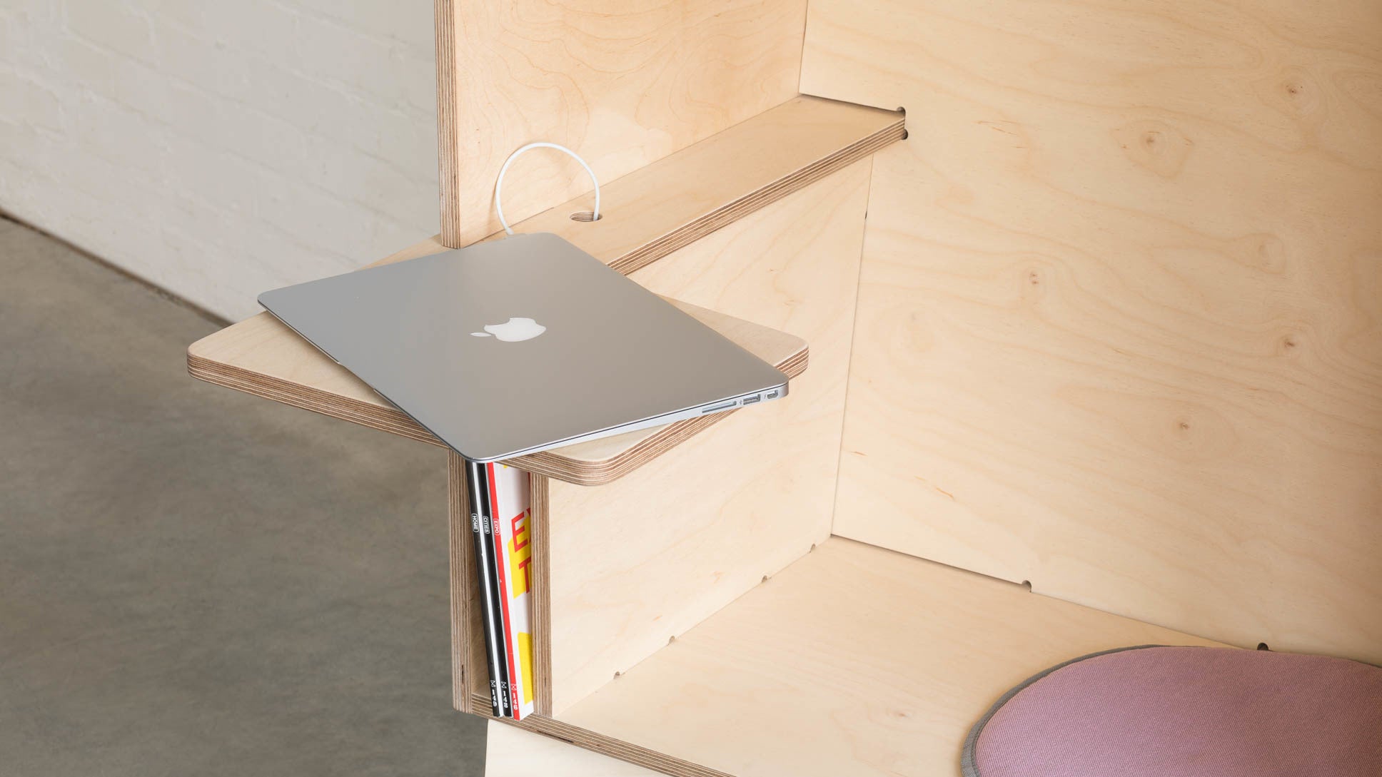 Wiki Booth - Elula Furniture